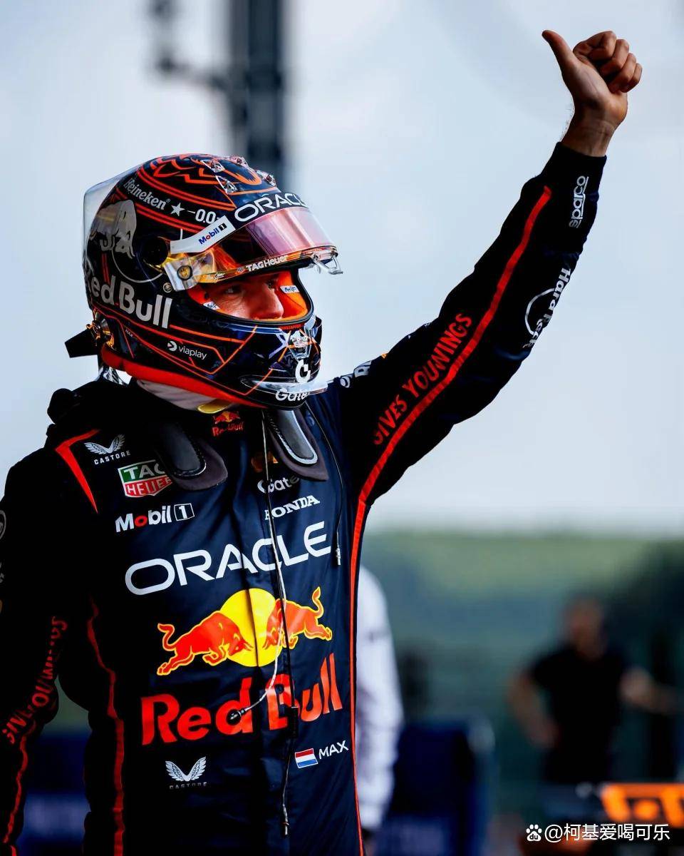 迈凯伦轻取法拉利,维斯塔潘点燃赛场 迈凯伦轻取法拉利,维斯塔潘点燃赛场