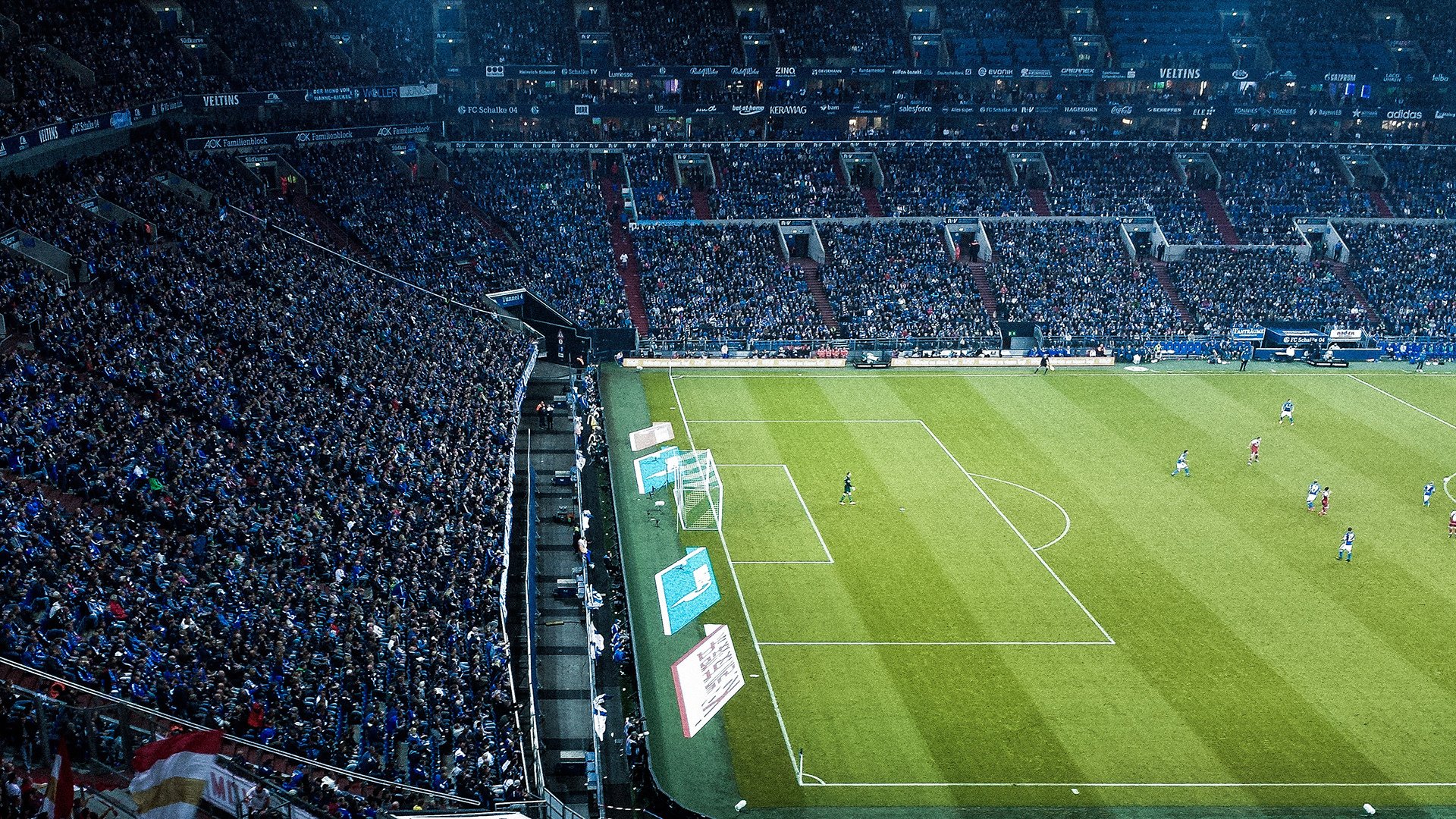 欧冠决赛之夜，浓眉关键战不手软